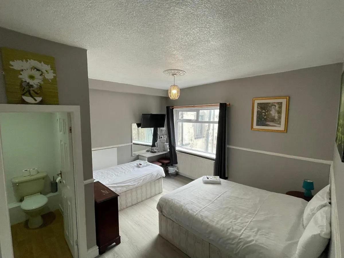 *** Guest house Topaz Blackpool United Kingdom