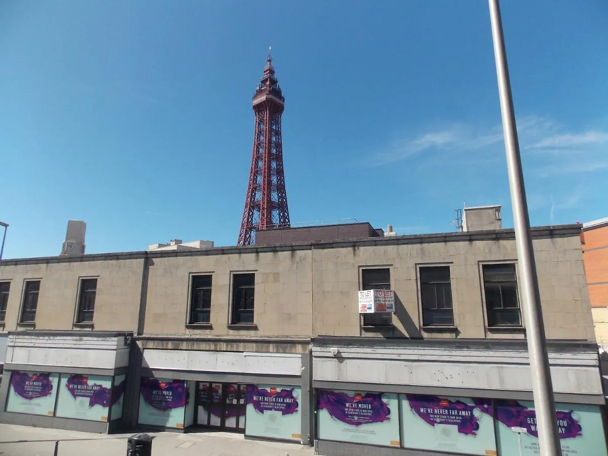 Topaz Blackpool 3*,  Velká Británie